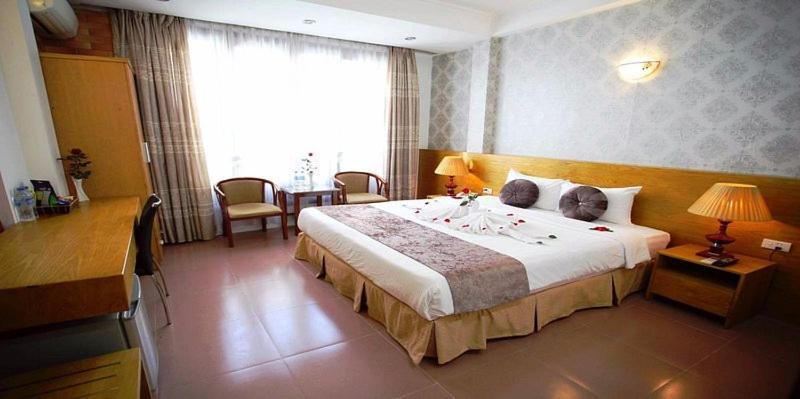 Mayhouse Travel Hanoj Pokoj fotografie
